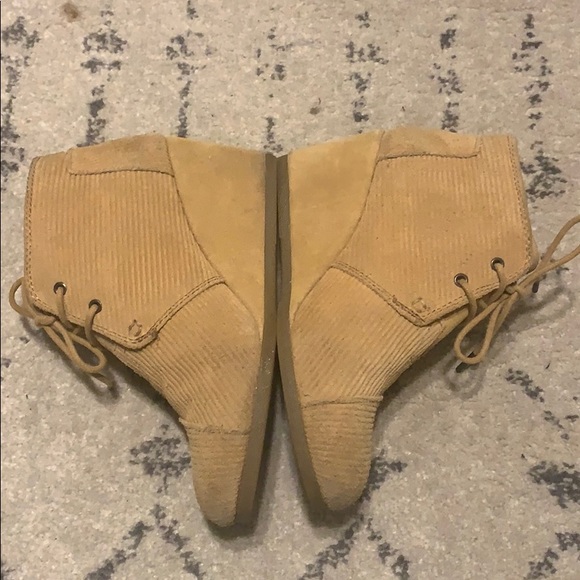 Tom’s wedge corduroy tie bootie - Picture 4 of 6